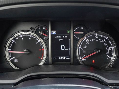 Certified 2024 Toyota 4Runner TRD Sport image 20