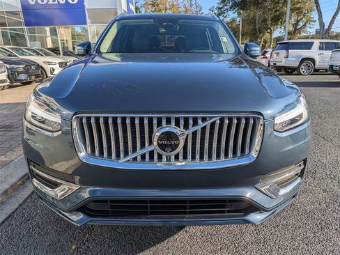 Used 2025 Volvo XC90 B6 Plus image 10