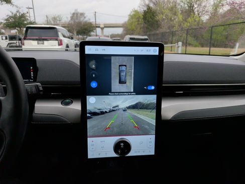 Used 2022 Ford Mustang Mach-E Select w/ Comfort/Technology Package image 19