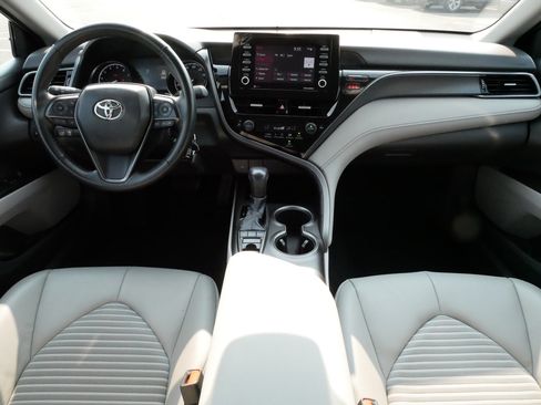Certified 2024 Toyota Camry SE w/ Blackout Package (TMS) AWD/4WD image 10