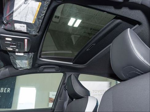 New 2026 Toyota Camry SE FWD image 17
