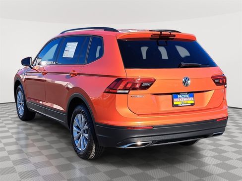 Used 2018 Volkswagen Tiguan S image 7