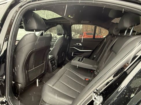 Used 2020 BMW 330i xDrive Sedan w/ Convenience Package image 21