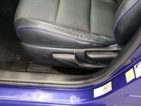 Used 2019 Toyota Corolla SE FWD image 13