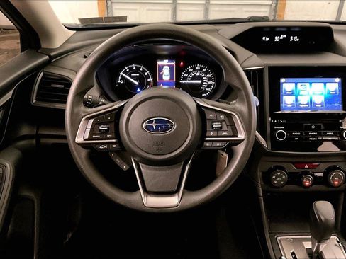 Used 2022 Subaru Impreza 2.0i Premium image 5