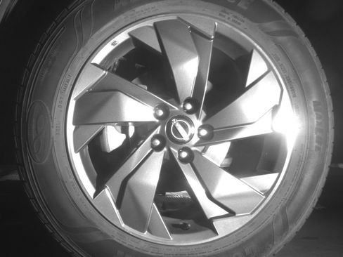 Used 2025 Nissan Rogue SV image 12