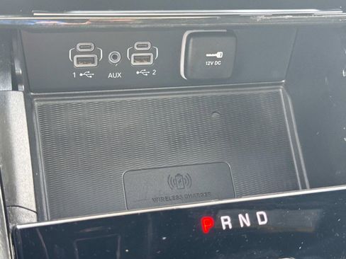 Used 2023 Jeep Grand Cherokee L Laredo image 34