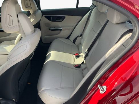 Used 2023 Mercedes-Benz C 300 4MATIC Sedan image 13