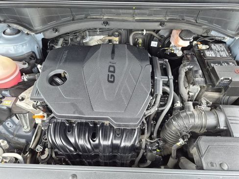 Used 2024 Kia Sorento S FWD image 13