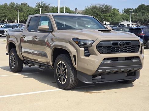 New 2026 Toyota Tacoma TRD Sport RWD image 2