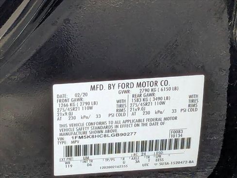 Used 2020 Ford Explorer Platinum w/ Premium Technology Package image 22