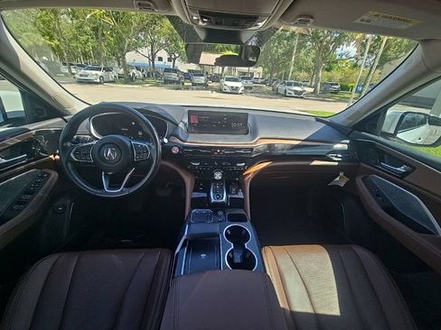 Certified 2024 Acura MDX w/ Technology Package FWD image 36