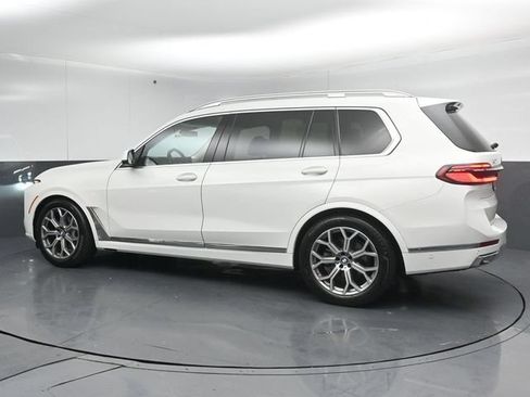 Used 2023 BMW X7 xDrive40i AWD/4WD image 5