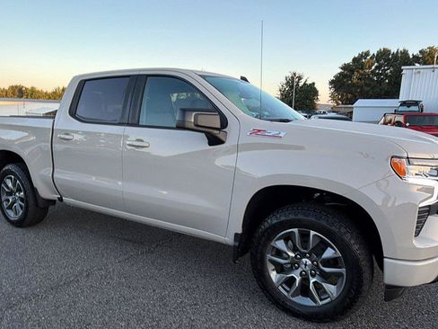 New 2026 Chevrolet Silverado 1500 RST w/ True North Edition Plus AWD/4WD image 6