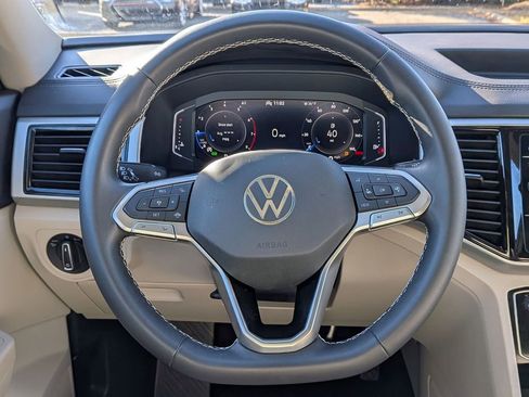 Used 2022 Volkswagen Atlas SE image 14