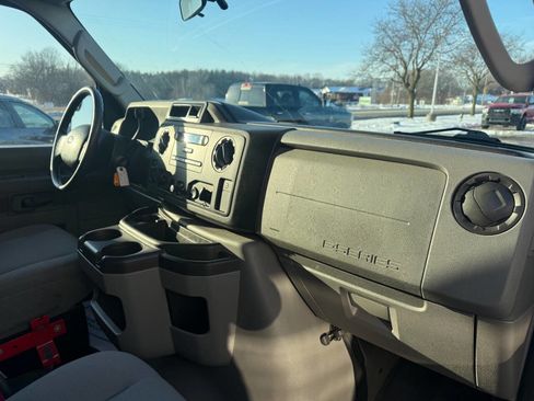 Used 2012 Ford E-350 and Econoline 350 XL w/ Interior Upgrade Pkg image 24