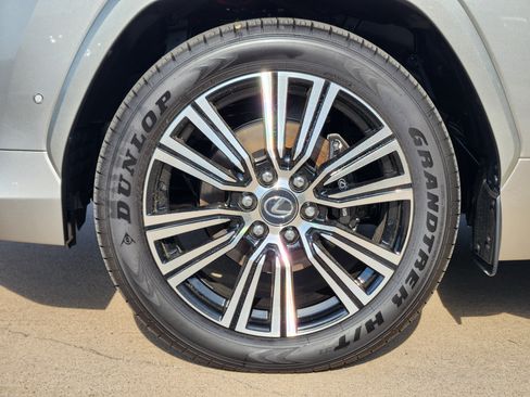 New 2026 Lexus LX 700h Luxury AWD/4WD image 6