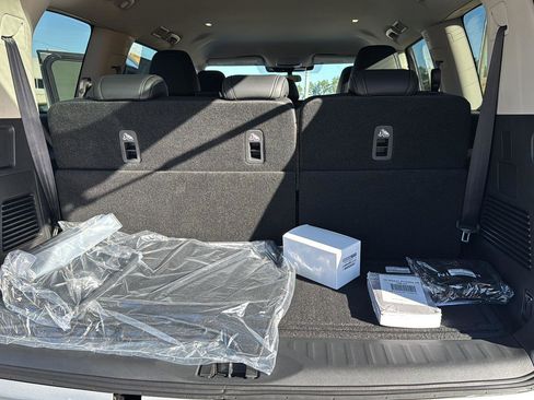 New 2026 Nissan Armada SV image 29