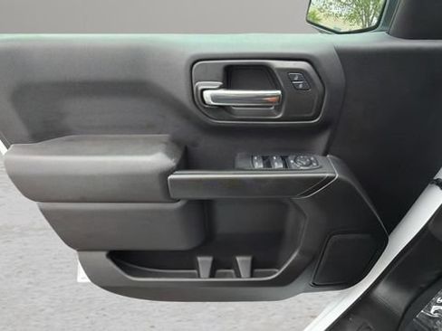 Used 2024 GMC Sierra 1500 Pro w/ Pro Value Package RWD image 18