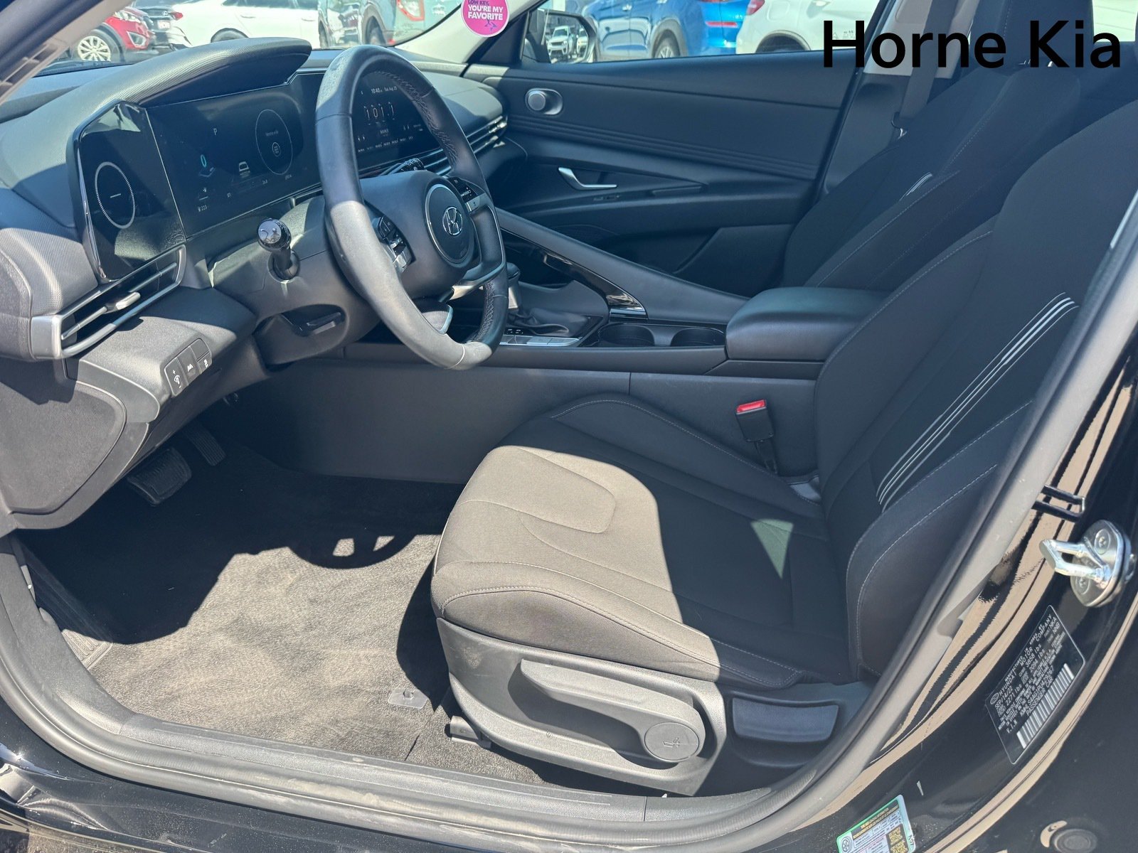 Used 2023 Hyundai Elantra SEL w/ Convenience Package FWD image 10