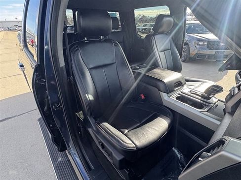 Certified 2020 Ford F150 Lariat w/ Equipment Group 502A Luxury image 25