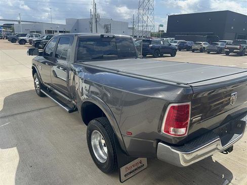 Used 2018 RAM 3500 Laramie AWD/4WD image 1