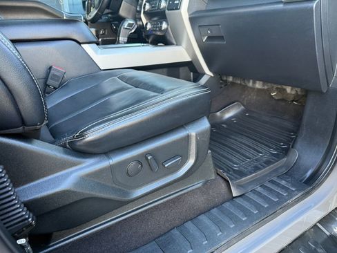 Used 2020 Ford F150 Lariat w/ Equipment Group 502A Luxury AWD/4WD image 51