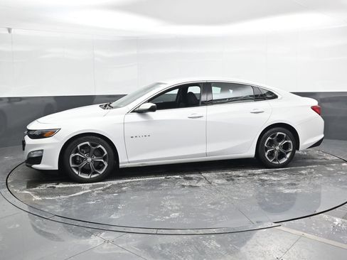 Used 2024 Chevrolet Malibu LT image 9