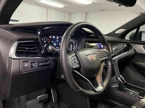 Used 2024 Cadillac XT6 Sport w/ Platinum Package AWD/4WD image 14