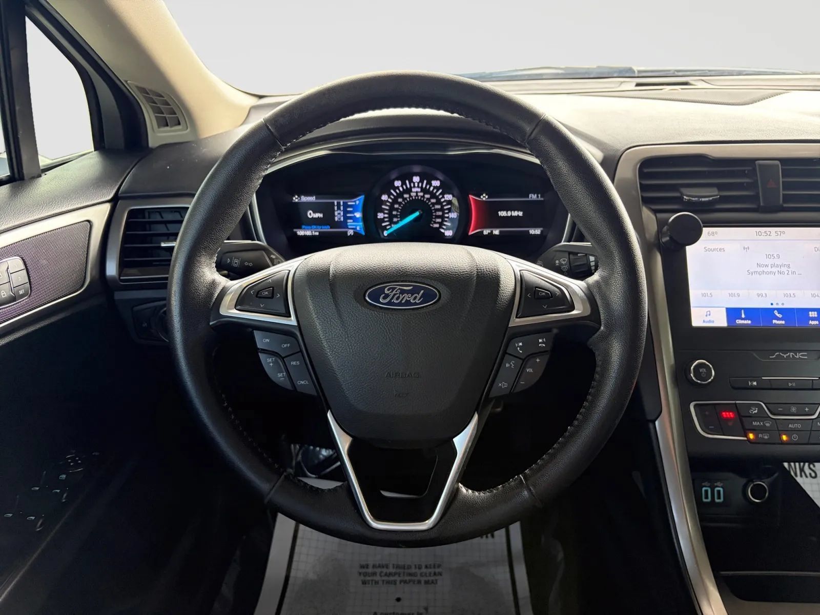 Used 2020 Ford Fusion SEL FWD image 29