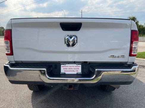 Used 2021 RAM 2500 Tradesman w/ Chrome Appearance Group image 2