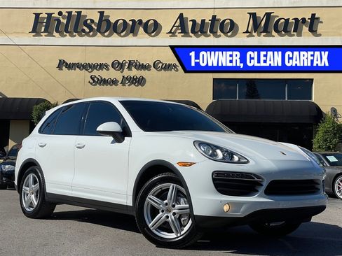 Used 2014 Porsche Cayenne S image 1