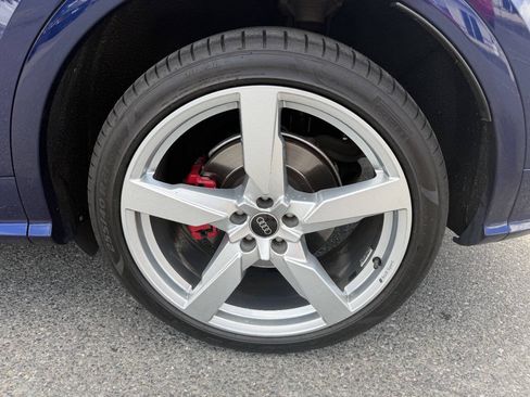 Used 2018 Audi SQ5 Prestige AWD/4WD image 13