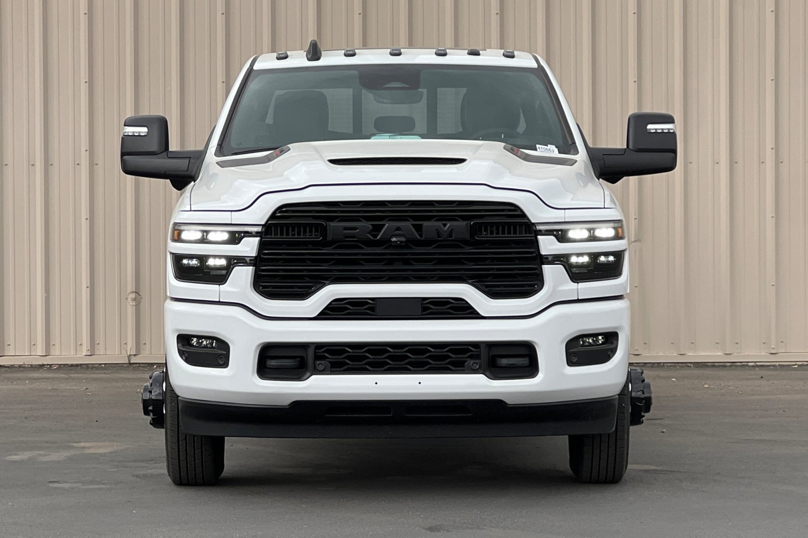 New 2026 RAM 3500 Laramie AWD/4WD image 2