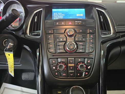 Used 2016 Buick Cascada Premium image 21