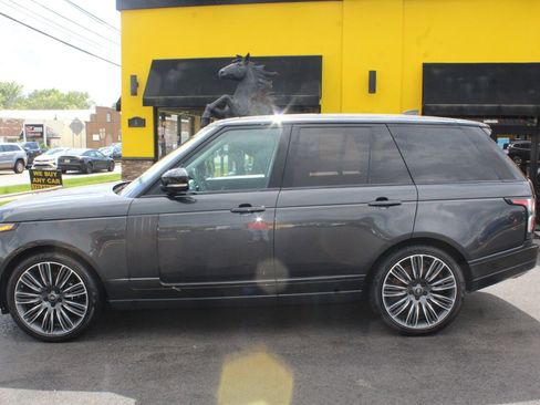 Used 2019 Land Rover Range Rover Supercharged image 25