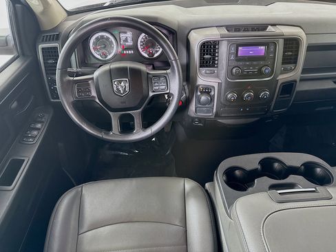 Used 2018 RAM 1500 Express image 15