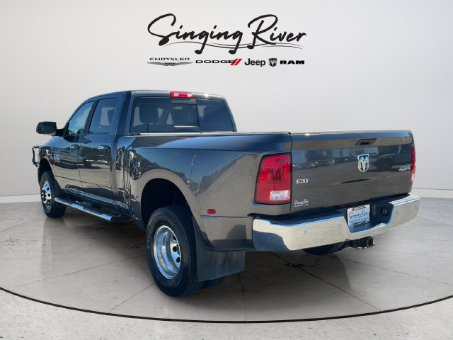 Used 2017 RAM 3500 SLT w/ Luxury Group AWD/4WD image 5
