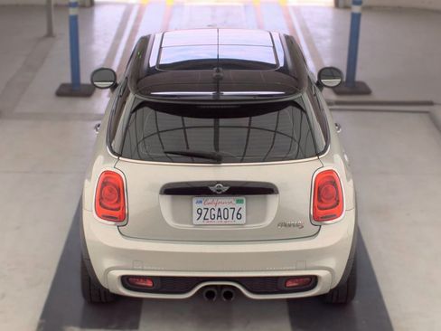 Used 2017 MINI Cooper S FWD image 5