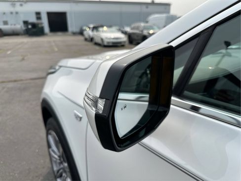 Certified 2023 Cadillac XT4 Premium Luxury AWD/4WD image 26