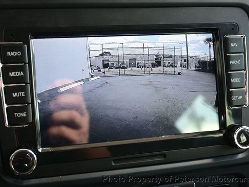 Used 2011 Volkswagen Jetta TDI image 32