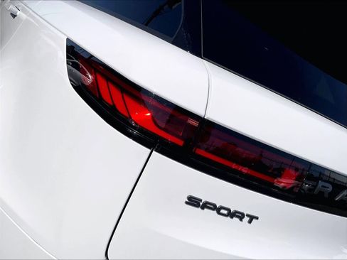 New 2025 Land Rover Range Rover Sport Dynamic SE image 25