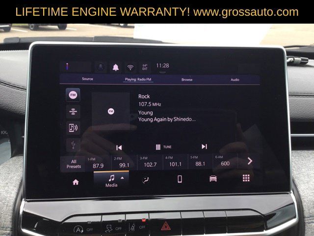 Used 2024 Jeep Compass Latitude AWD/4WD image 27