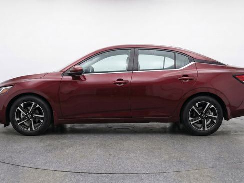 Used 2025 Nissan Sentra SV FWD image 5