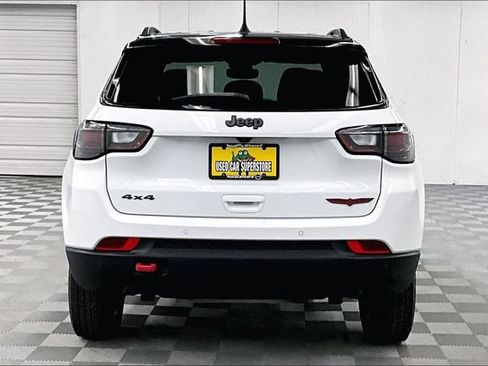 Used 2024 Jeep Compass Trailhawk w/ Trailhawk Elite Group AWD/4WD image 5