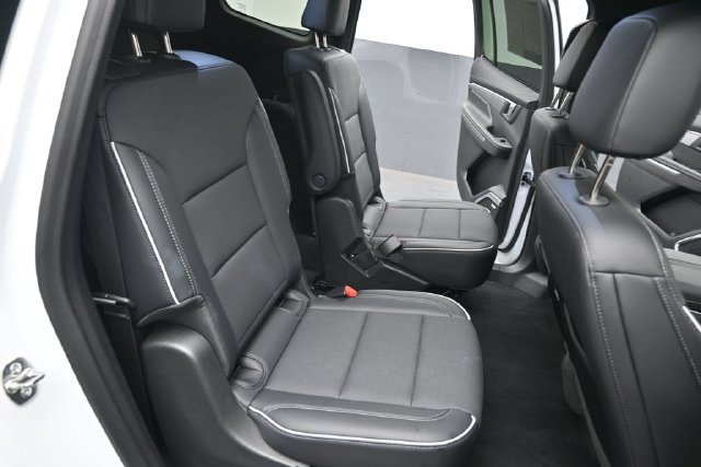 Used 2026 Buick Enclave Preferred FWD image 12