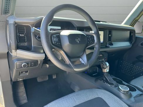 Used 2022 Ford Bronco 4-Door AWD/4WD image 15