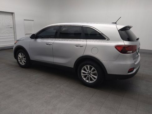 Used 2019 Kia Sorento L FWD image 3