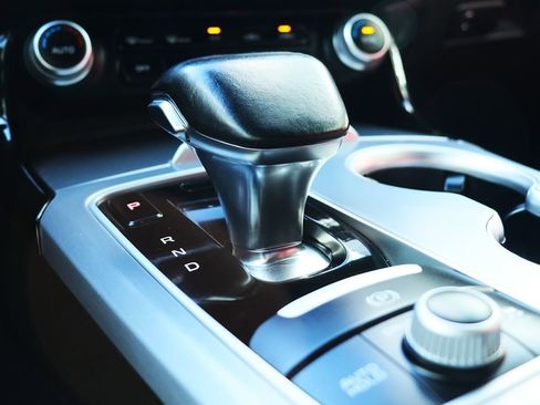 Used 2019 Kia Stinger GT2 image 53