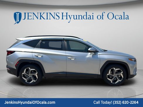 Certified 2024 Hyundai Tucson SEL FWD image 2